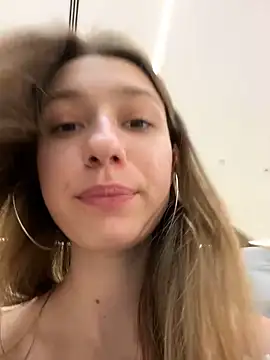 Lia  Love online show from January 2025 12:26:01 PM