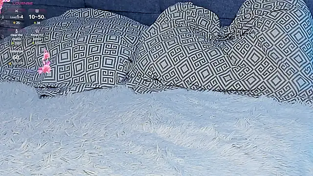 Snapshot of MerylHedley chatting on February 2025 01:22:01 PM MerylHedley online show from February 2025 01:22:01 PM