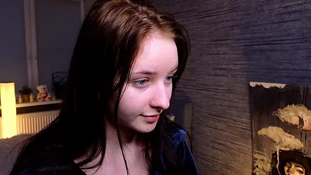 Snapshot of MerylHedley chatting on March 2025 07:18:01 AM MerylHedley online show from March 2025 07:18:01 AM