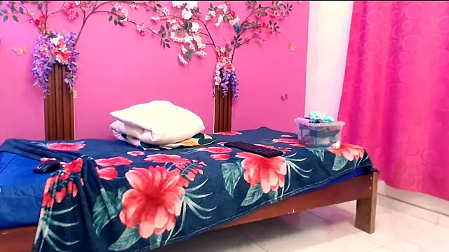 analdeepalejandra18 online show from December 2025 07:11:01 PM