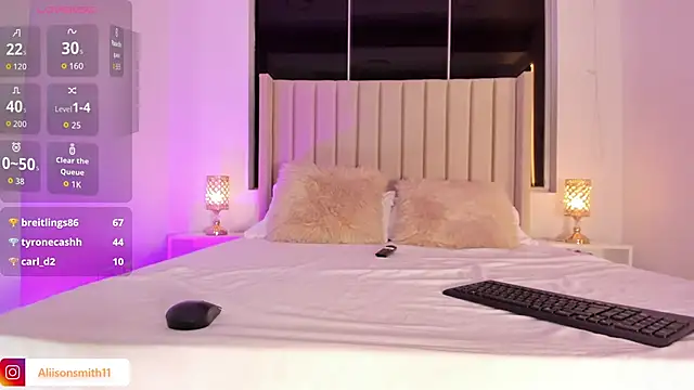 Aliison Smith online show from December 2025 04:18:02 AM