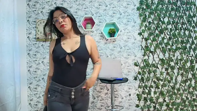 Baby3hot online show from June 2026 11:05:01 AM