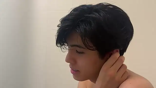 Snapshot of Lio_kun chatting on October 2025 10:12:02 AM Lio kun online show from October 2025 10:12:02 AM