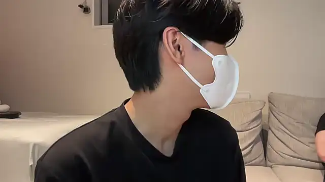 Snapshot of Lio_kun chatting on October 2025 02:05:01 PM Lio kun online show from October 2025 02:05:01 PM