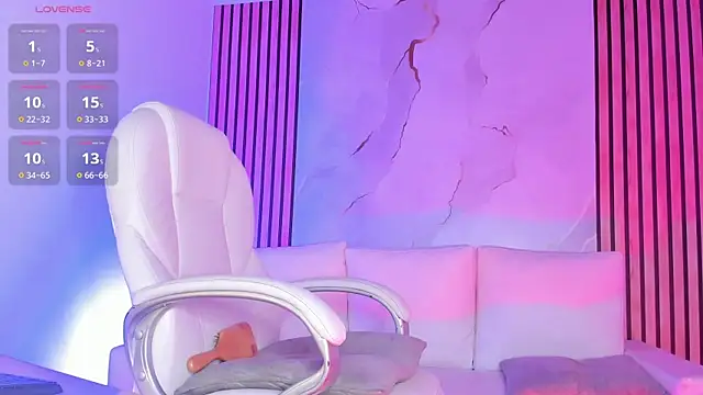 MiaCavallii  online show from September 2025 04:03:01 AM