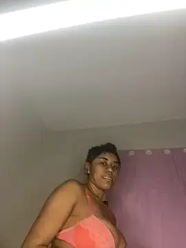 Snapshot of India_grelo_grande chatting on October 2025 06:30:01 PM India grelo grande online show from October 2025 06:30:01 PM