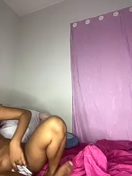 Snapshot of India_grelo_grande chatting on October 2025 06:45:01 AM India grelo grande online show from October 2025 06:45:01 AM