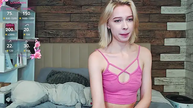 Snapshot of White_Lioness chatting on February 2026 02:05:01 PM White Lioness online show from February 2026 02:05:01 PM