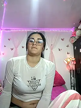 Hanna Kinsley online show from December 2024 04:33:01 AM