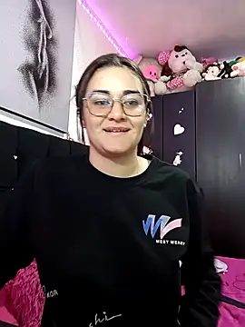 Hanna Kinsley online show from February 2025 03:53:01 AM