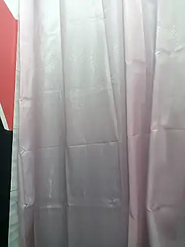 Hanna Kinsley online show from October 2025 07:37:02 PM