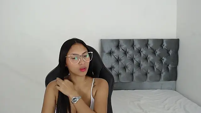 Snapshot of nicol_jc chatting on December 2024 12:34:02 PM nicol jc online show from December 2024 12:34:02 PM