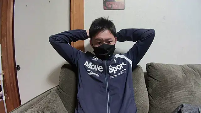 Snapshot of tuki_fu chatting on January 2025 12:58:01 PM tuki fu online show from January 2025 12:58:01 PM