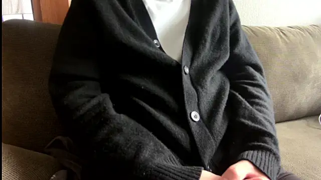 Snapshot of tuki_fu chatting on January 2025 03:11:01 AM tuki fu online show from January 2025 03:11:01 AM