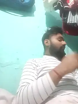 Surajpuja79 online show from January 2026 01:19:01 AM