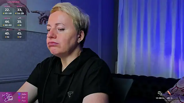 Nika Smit online show from September 2025 05:20:02 AM