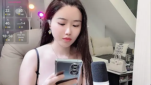 Snapshot of yoyo520- chatting on March 2025 11:31:01 PM yoyo520- online show from March 2025 11:31:01 PM