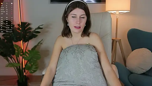 Hailey Green online show from January 2025 01:18:02 AM