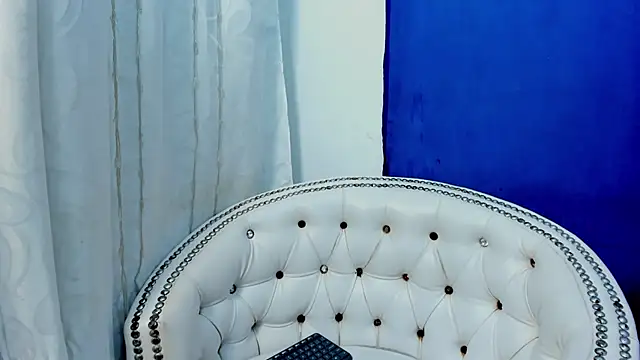 Snapshot of Analia18_ chatting on March 2025 03:38:02 PM Analia18 online show from March 2025 03:38:02 PM