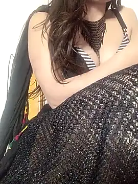 Lusty Queen69 online show from March 2025 06:21:02 PM