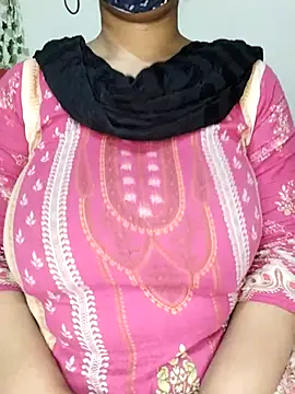 Snapshot of Nilanjona-Ray chatting on January 2026 05:27:02 PM Nilanjona-Ray online show from January 2026 05:27:02 PM