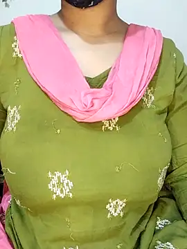 Snapshot of Nilanjona-Ray chatting on February 2026 04:22:01 AM Nilanjona-Ray online show from February 2026 04:22:01 AM