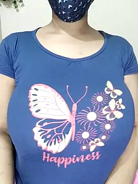 Snapshot of Nilanjona-Ray chatting on February 2026 03:10:01 PM Nilanjona-Ray online show from February 2026 03:10:01 PM