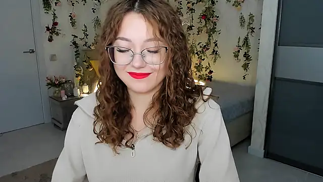 SereneFlame online show from November 2025 04:06:01 PM