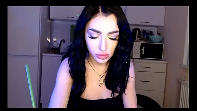 Snapshot of NancyLovee_ chatting on December 2024 09:46:01 PM NancyLovee online show from December 2024 09:46:01 PM