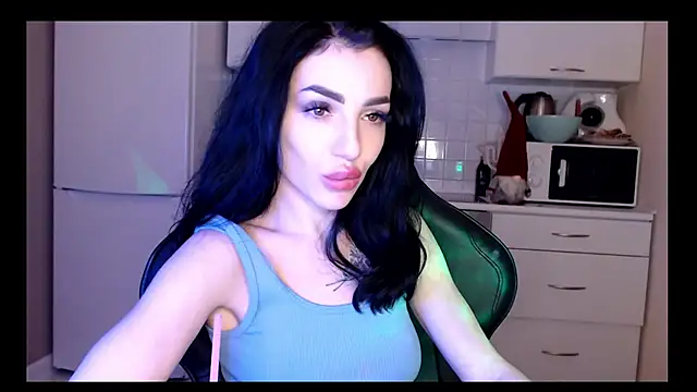 Snapshot of NancyLovee_ chatting on December 2024 12:30:02 AM NancyLovee online show from December 2024 12:30:02 AM