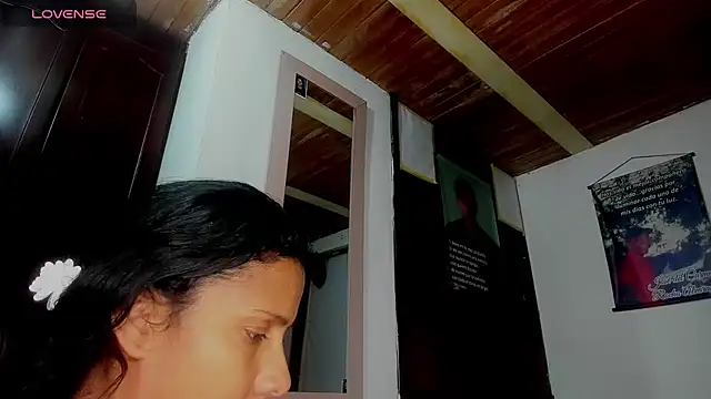 Snapshot of Nenita_Hot_ chatting on October 2025 09:56:01 PM Nenita Hot  online show from October 2025 09:56:01 PM