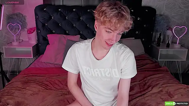 TrevorBenson online show from October 2025 03:26:01 AM