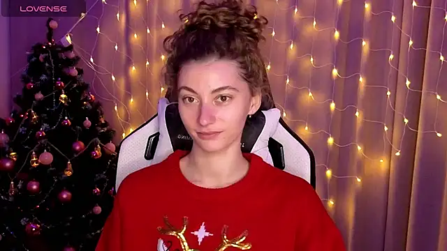 lady curls online show from January 2025 11:07:02 PM