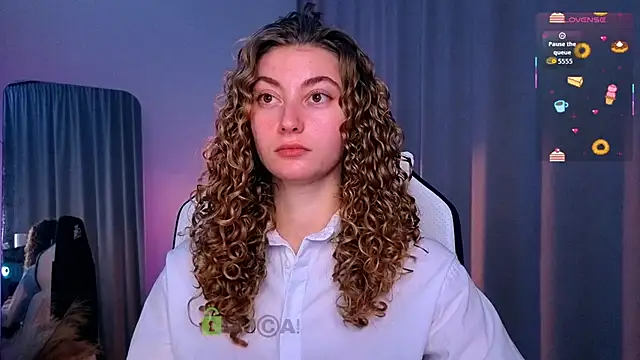 lady curls online show from October 2025 08:48:01 PM