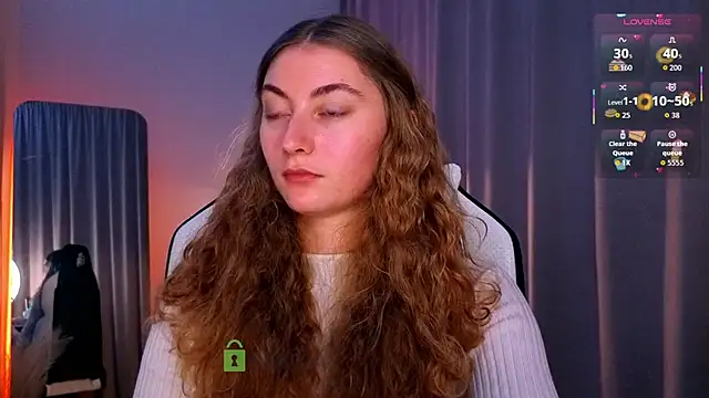 lady curls online show from November 2025 09:48:01 PM