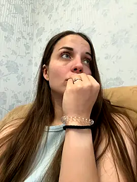 AmiLavs online show from December 2024 11:16:01 AM