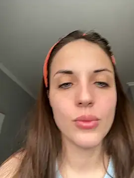 AmiLavs online show from February 2025 11:20:01 AM