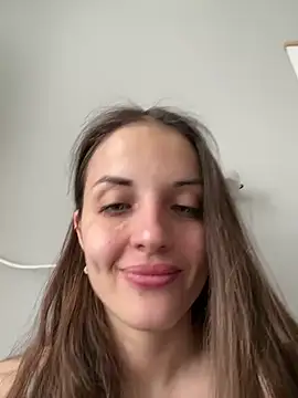 AmiLavs online show from March 2025 11:42:02 AM