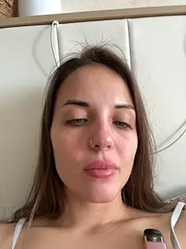 AmiLavs online show from September 2025 05:52:02 AM