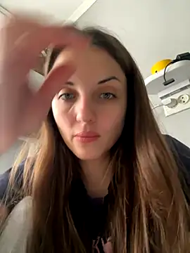 AmiLavs online show from October 2025 07:23:01 AM