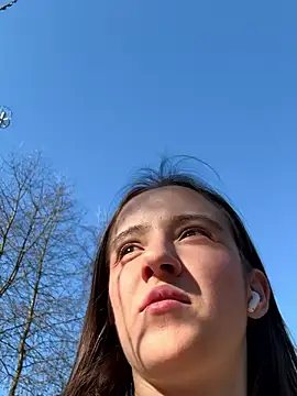 Snapshot of EmilyWi_ chatting on March 2025 01:59:02 PM EmilyWi  online show from March 2025 01:59:02 PM