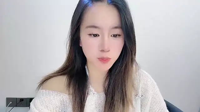 chloe-01 online show from December 2025 12:13:02 PM