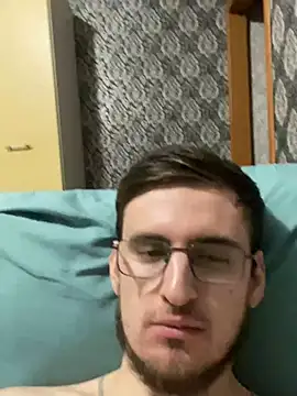 Snapshot of GrahamSouth chatting on December 2024 01:55:01 PM GrahamSouth online show from December 2024 01:55:01 PM