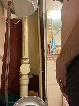 Snapshot of GrahamSouth chatting on December 2024 05:02:01 AM GrahamSouth online show from December 2024 05:02:01 AM