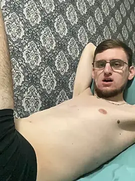 Snapshot of GrahamSouth chatting on January 2025 04:48:01 PM GrahamSouth online show from January 2025 04:48:01 PM