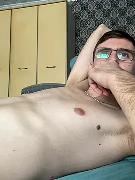 Snapshot of GrahamSouth chatting on January 2025 07:25:01 AM GrahamSouth online show from January 2025 07:25:01 AM