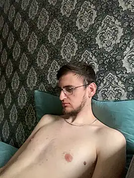 Snapshot of GrahamSouth chatting on January 2025 11:00:02 AM GrahamSouth online show from January 2025 11:00:02 AM