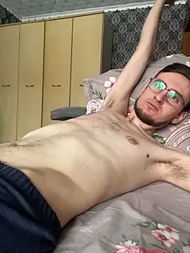 Snapshot of GrahamSouth chatting on February 2025 03:53:01 AM GrahamSouth online show from February 2025 03:53:01 AM