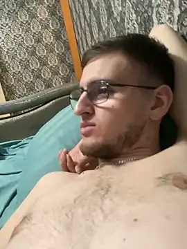 Snapshot of GrahamSouth chatting on February 2025 06:52:02 PM GrahamSouth online show from February 2025 06:52:02 PM