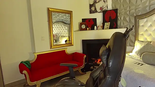 NattashaHotson online show from December 2024 03:47:02 AM